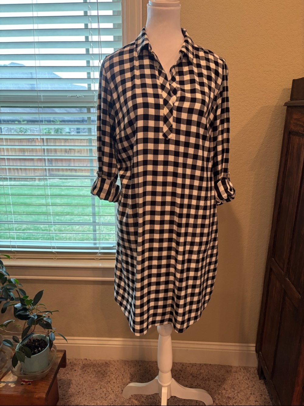 J. Jill Black and White buffalo plaid